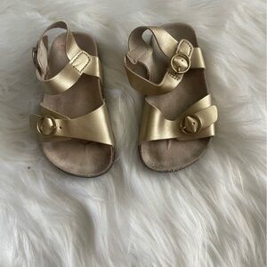 Girls sandals